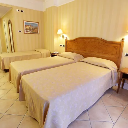 Dioscuri Bay Palace 4*