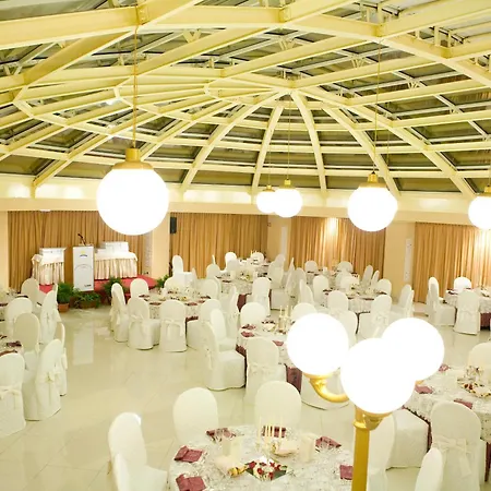 מלון Dioscuri Bay Palace 4*