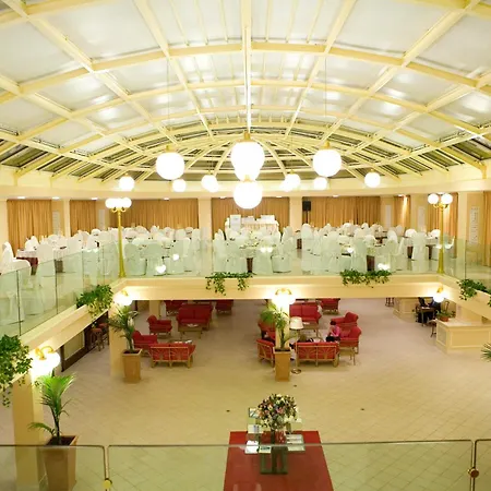 Dioscuri Bay Palace San Leone
