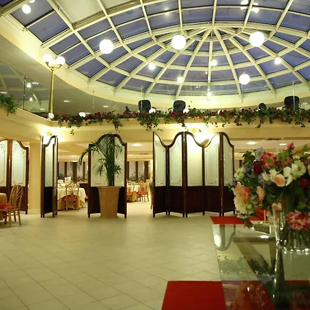 Dioscuri Bay Palace 4*