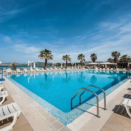 Dioscuri Bay Palace מלון