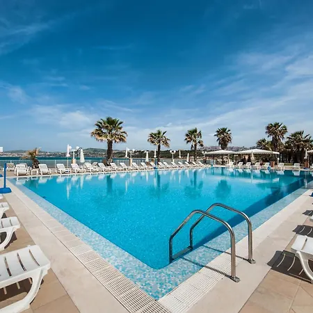 Dioscuri Bay Palace Hotel