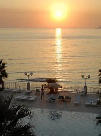 מלון Dioscuri Bay Palace 4*