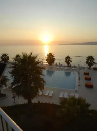 מלון Dioscuri Bay Palace