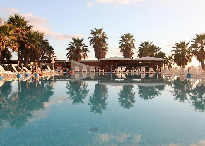 Szálloda Dioscuri Bay Palace San Leone