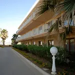 מלון Dioscuri Bay Palace סן לאונה