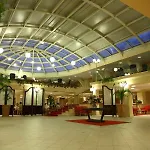 Dioscuri Bay Palace סן לאונה