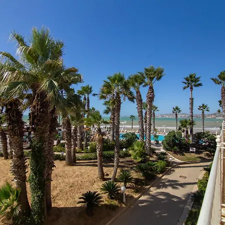 Отель Dioscuri Bay Palace Сан-Леоне