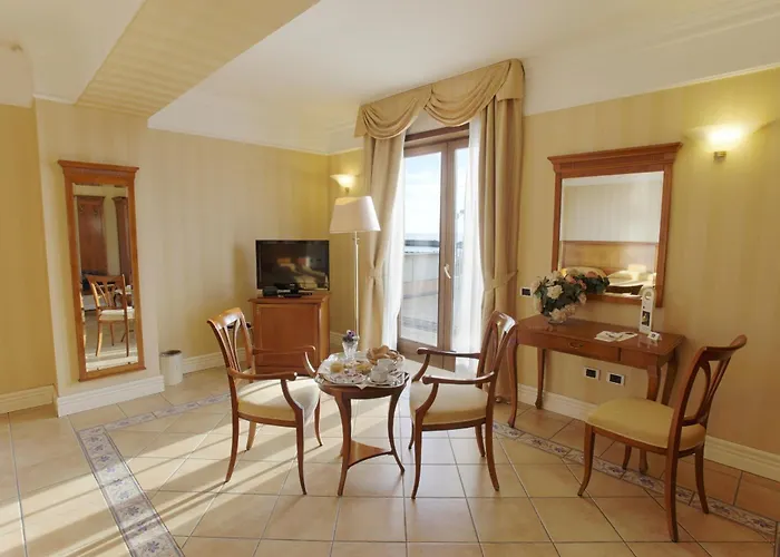 Otel Dioscuri Bay Palace San Leone