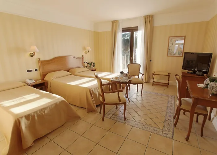 Otel Dioscuri Bay Palace 4*