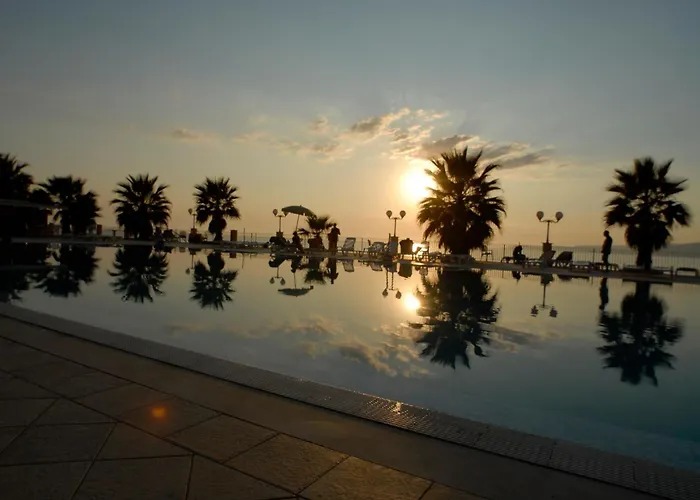 Dioscuri Bay Palace 4* San Leone