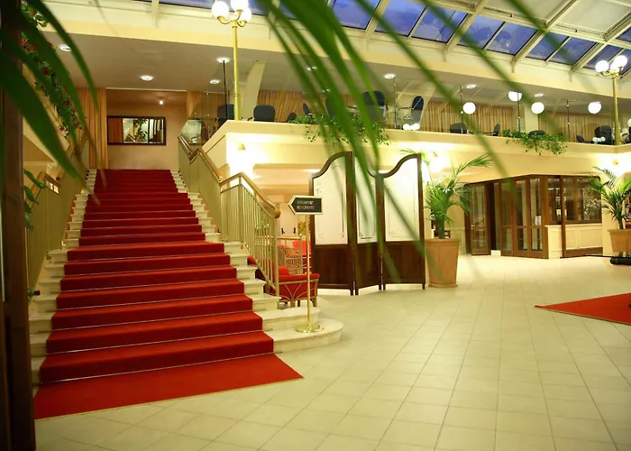 Dioscuri Bay Palace 4*