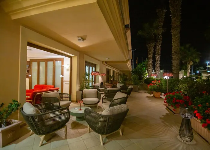 Otel Dioscuri Bay Palace 4*