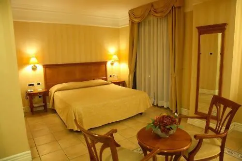 Dioscuri Bay Palace Otel