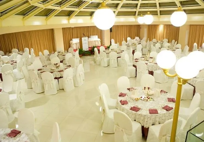 Dioscuri Bay Palace 4*