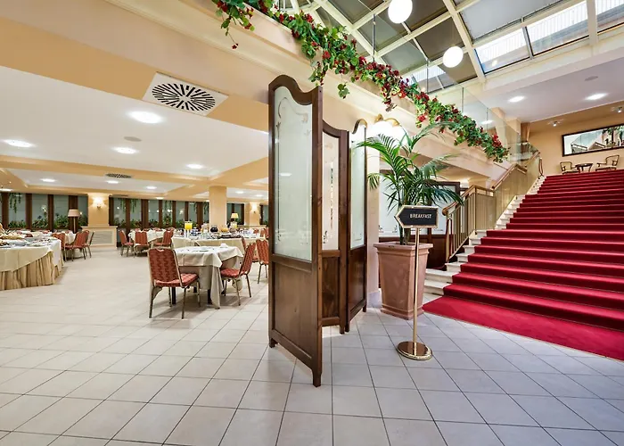 Dioscuri Bay Palace San Leone