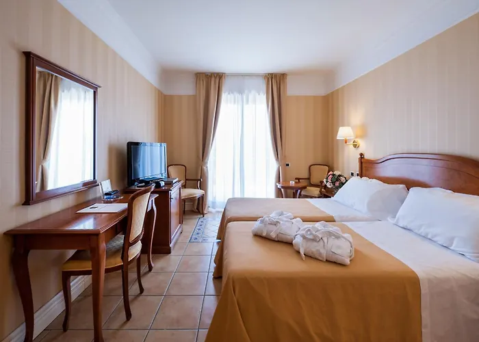 Dioscuri Bay Palace Otel