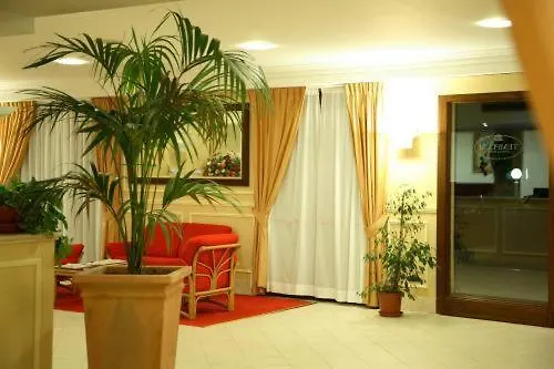 Dioscuri Bay Palace San Leone